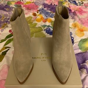 Marc Fisher LTD Alva Bootie Size 6